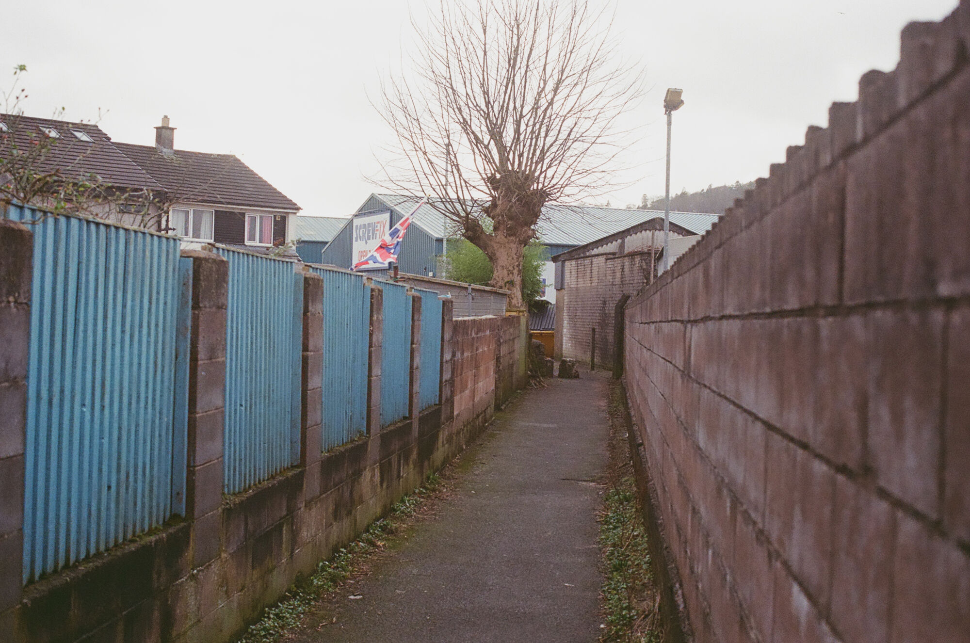 2026-02-24 / 0030_8 — Kendal — shot on Olympus OM-10n — Fujifilm 400 Colour