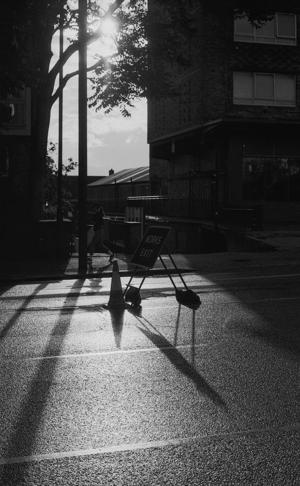 2026-06-03 / IMG_-23 — Hampstead — shot on OM-4 Ti — Agfa APX 400 Black & White
